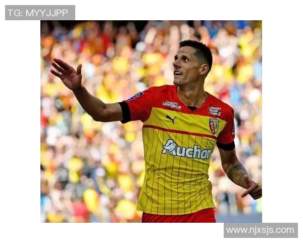 朗斯重返法甲榜首21年后能否挑战巴黎圣日耳曼的绝对统治