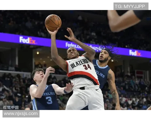 菲利波夫斯基与夏普联手发威爵士加时逆转战胜开拓者